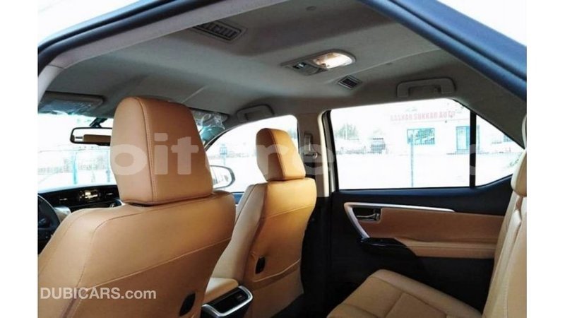 Big with watermark toyota fortuner estuaire import dubai 5079