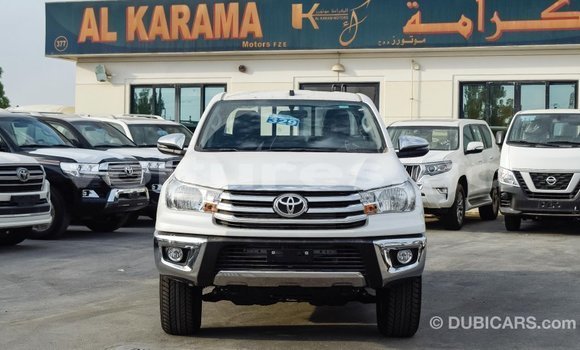 Acheter Import Voiture Toyota Hilux Blanc à Import - Dubai, Estuaire Acheter Import Voiture Toyota Hilux Blanc à Import - Dubai, Estuaire