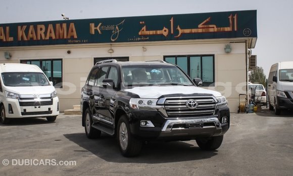 Acheter Import Voiture Toyota Land Cruiser Noir à Import - Dubai, Estuaire Acheter Import Voiture Toyota Land Cruiser Noir à Import - Dubai, Estuaire