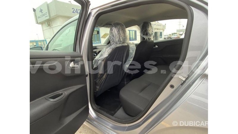 Big with watermark peugeot 202 estuaire import dubai 5093