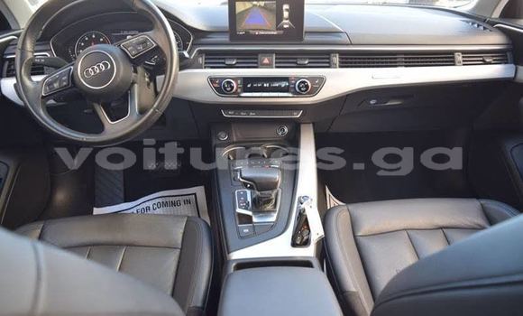 Sayi Na hannu Audi A4 Black Mota in Libreville a estuary Sayi Na hannu Audi A4 Black Mota in Libreville a estuary