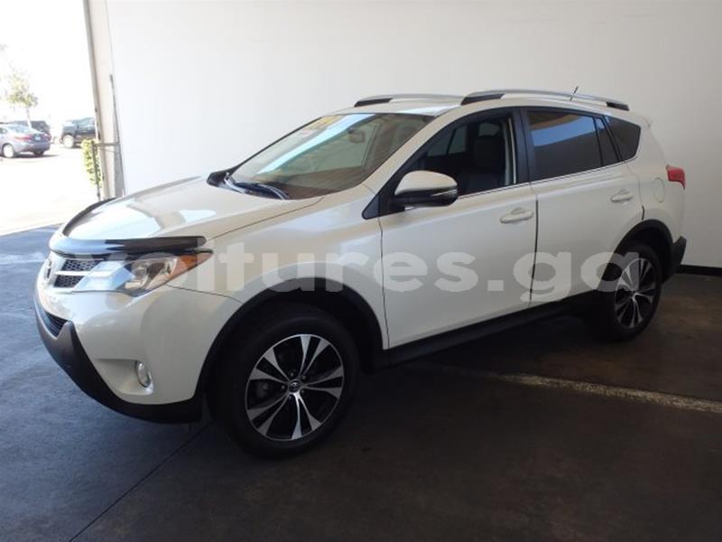 Big with watermark toyota rav4 estuaire libreville 5098