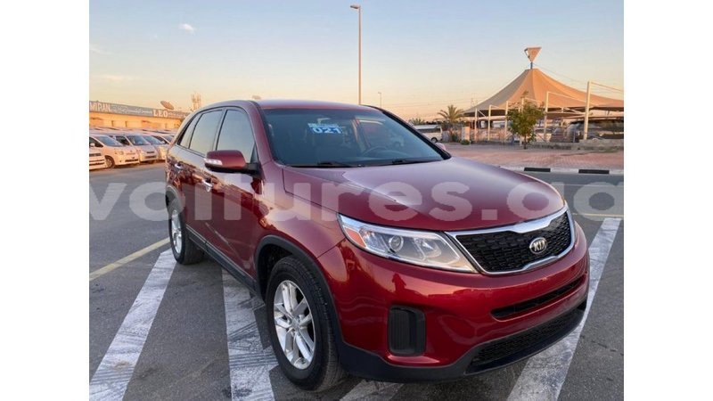 Big with watermark kia sorento estuaire import dubai 5100