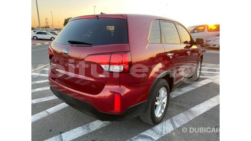 Big with watermark kia sorento estuaire import dubai 5100