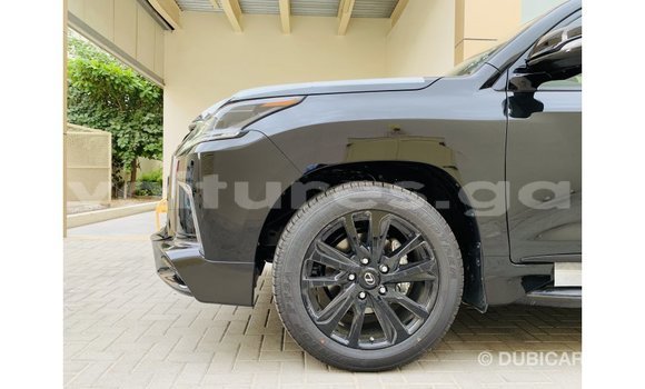 Acheter Import Voiture Lexus LX Noir à Import - Dubai, Estuaire Acheter Import Voiture Lexus LX Noir à Import - Dubai, Estuaire