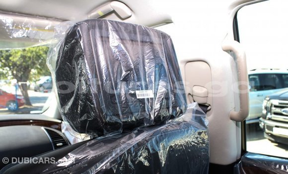 Acheter Import Voiture Infiniti Q Blanc à Import - Dubai, Estuaire Acheter Import Voiture Infiniti Q Blanc à Import - Dubai, Estuaire