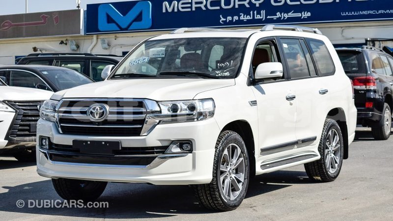 Big with watermark toyota land cruiser estuaire import dubai 5116