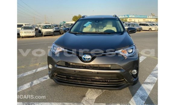 Acheter Import Utilitaire Toyota HiAce Autre à Import - Dubai, Estuaire Acheter Import Utilitaire Toyota HiAce Autre à Import - Dubai, Estuaire