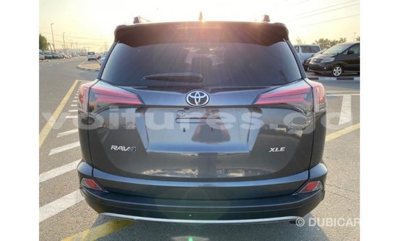 Acheter Import Utilitaire Toyota HiAce Autre à Import - Dubai, Estuaire Acheter Import Utilitaire Toyota HiAce Autre à Import - Dubai, Estuaire