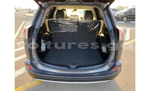 Acheter Import Utilitaire Toyota HiAce Autre à Import - Dubai, Estuaire Acheter Import Utilitaire Toyota HiAce Autre à Import - Dubai, Estuaire