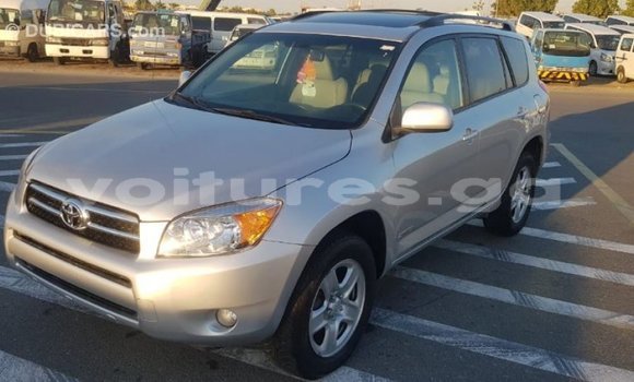 Acheter Import Utilitaire Toyota HiAce Autre à Import - Dubai, Estuaire Acheter Import Utilitaire Toyota HiAce Autre à Import - Dubai, Estuaire