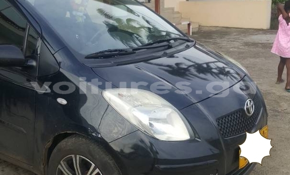 Acheter Occasion Voiture Toyota Yaris Noir à Libreville au Estuaire Acheter Occasion Voiture Toyota Yaris Noir à Libreville au Estuaire