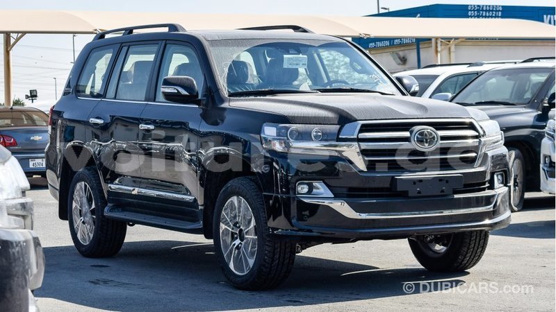 Big with watermark toyota land cruiser estuaire import dubai 5123