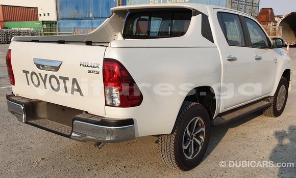 Acheter Import Voiture Toyota Hilux Blanc à Import - Dubai, Estuaire Acheter Import Voiture Toyota Hilux Blanc à Import - Dubai, Estuaire