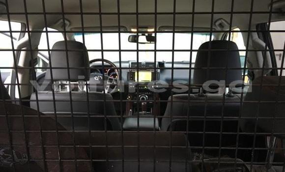 Sayi Na hannu Toyota Land Cruiser Prado Green Mota in Libreville a estuary Sayi Na hannu Toyota Land Cruiser Prado Green Mota in Libreville a estuary