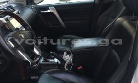 Sayi Na hannu Toyota Land Cruiser Prado Green Mota in Libreville a estuary Sayi Na hannu Toyota Land Cruiser Prado Green Mota in Libreville a estuary