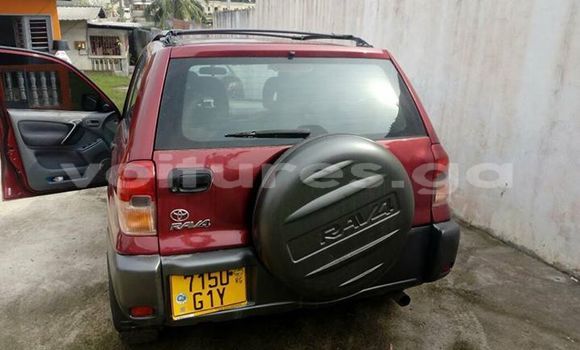 Acheter Occasion Voiture Toyota RAV4 Rouge à Libreville, Estuaire Acheter Occasion Voiture Toyota RAV4 Rouge à Libreville, Estuaire