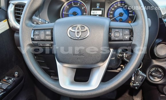 Acheter Import Voiture Toyota Hilux Autre à Import - Dubai, Estuaire Acheter Import Voiture Toyota Hilux Autre à Import - Dubai, Estuaire
