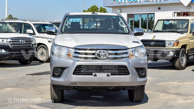 Big with watermark toyota hilux estuaire import dubai 5147