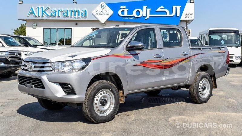 Big with watermark toyota hilux estuaire import dubai 5147