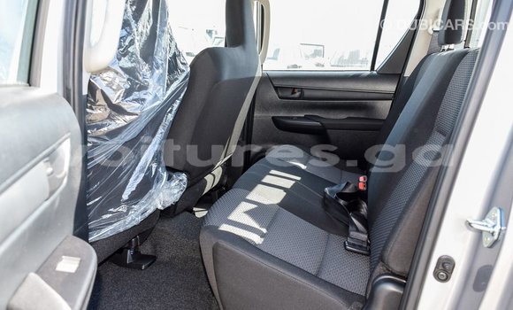 Acheter Import Voiture Toyota Hilux Autre à Import - Dubai, Estuaire Acheter Import Voiture Toyota Hilux Autre à Import - Dubai, Estuaire