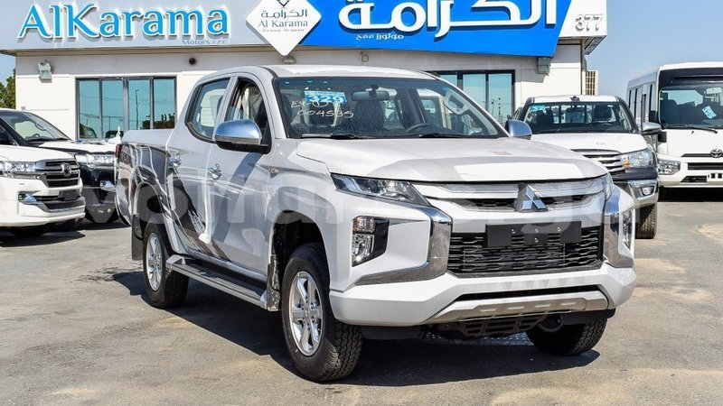 Big with watermark mitsubishi l200 estuaire import dubai 5148