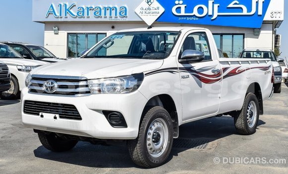 Acheter Import Voiture Toyota Hilux Blanc à Import - Dubai, Estuaire Acheter Import Voiture Toyota Hilux Blanc à Import - Dubai, Estuaire