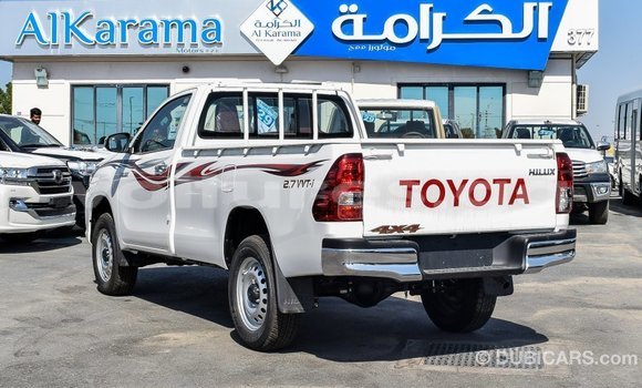 Acheter Import Voiture Toyota Hilux Blanc à Import - Dubai, Estuaire Acheter Import Voiture Toyota Hilux Blanc à Import - Dubai, Estuaire