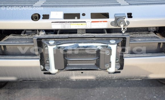 Acheter Import Voiture Toyota Land Cruiser Beige à Import - Dubai, Estuaire Acheter Import Voiture Toyota Land Cruiser Beige à Import - Dubai, Estuaire