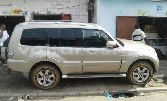 Acheter Occasion Voiture Mitsubishi Pajero Gris à Libreville au Estuaire Acheter Occasion Voiture Mitsubishi Pajero Gris à Libreville au Estuaire