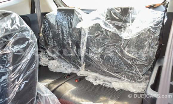 Acheter Import Voiture Toyota Rush Marron à Import - Dubai, Estuaire Acheter Import Voiture Toyota Rush Marron à Import - Dubai, Estuaire