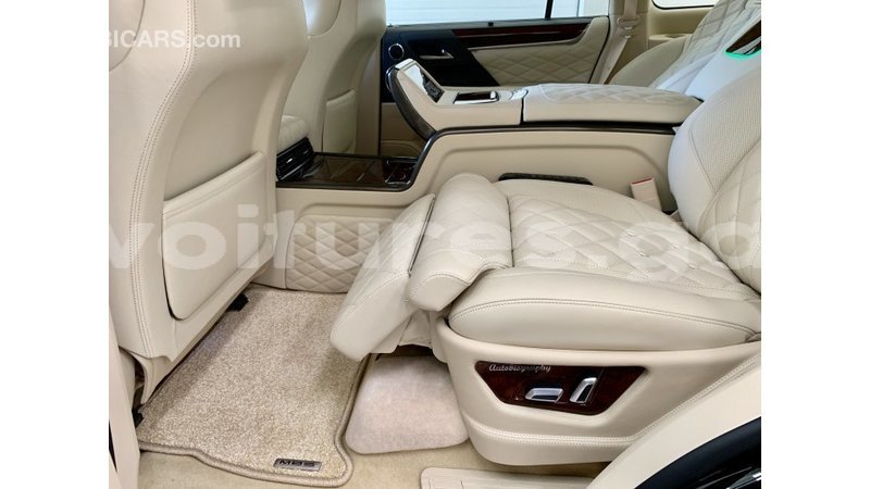 Big with watermark lexus lx estuaire import dubai 5163