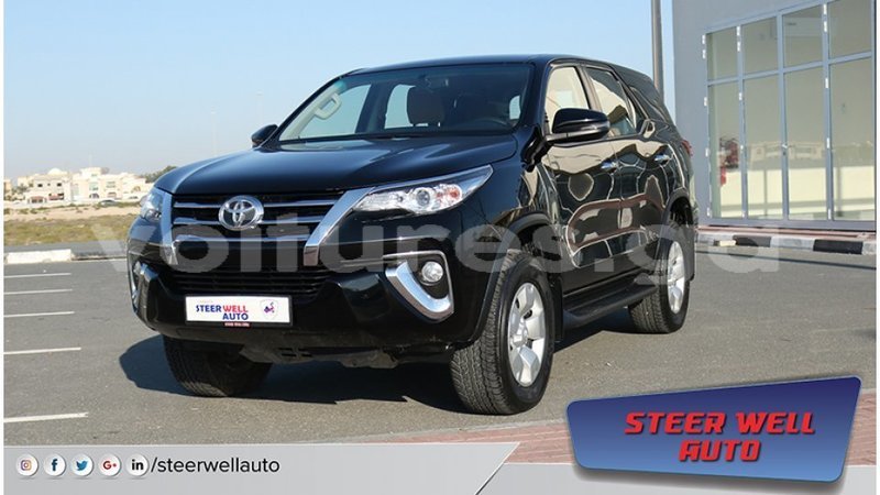 Big with watermark toyota fortuner estuaire import dubai 5164