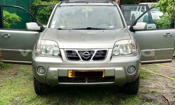 Acheter Occasion Voiture Nissan X-Trail Gris à Libreville au Estuaire Acheter Occasion Voiture Nissan X-Trail Gris à Libreville au Estuaire