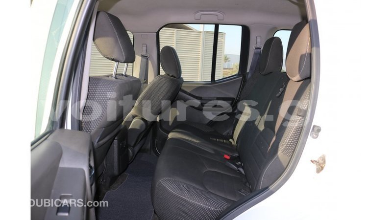 Big with watermark nissan xterra estuaire import dubai 5166