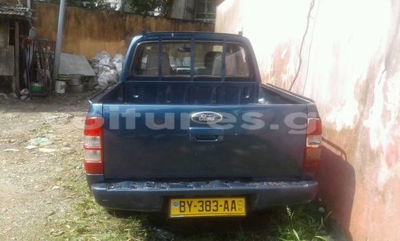 Sayi Na hannu Ford Ranger Sauran Mota in Libreville a estuary Sayi Na hannu Ford Ranger Sauran Mota in Libreville a estuary