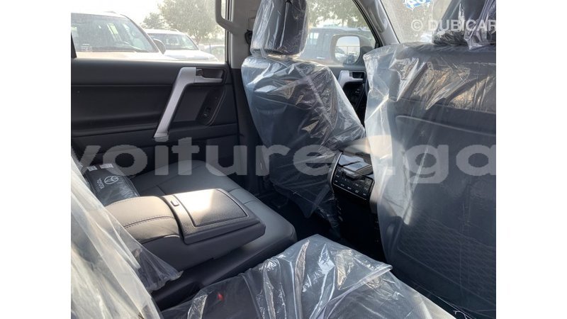 Big with watermark toyota prado estuaire import dubai 5169