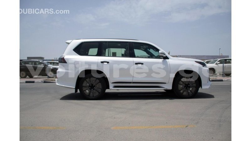 Big with watermark lexus lx estuaire import dubai 5170