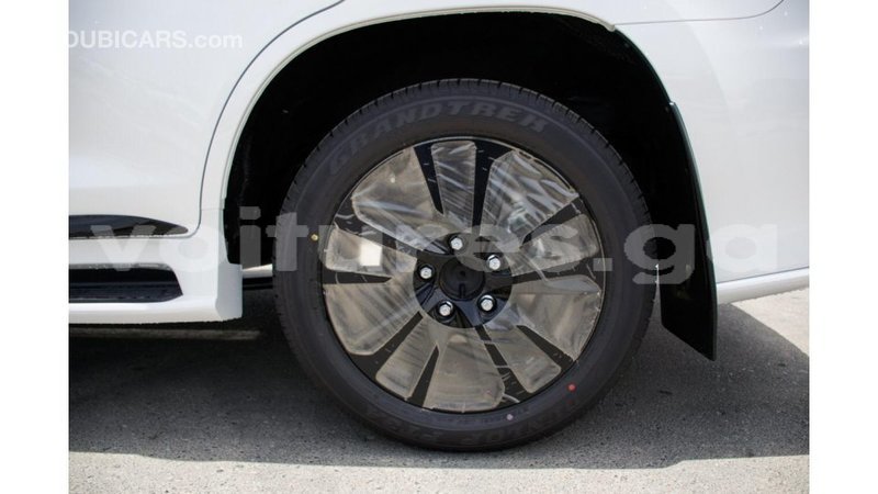 Big with watermark lexus lx estuaire import dubai 5170