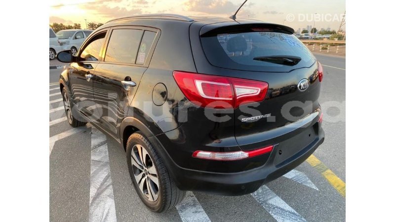 Big with watermark kia sportage estuaire import dubai 5173