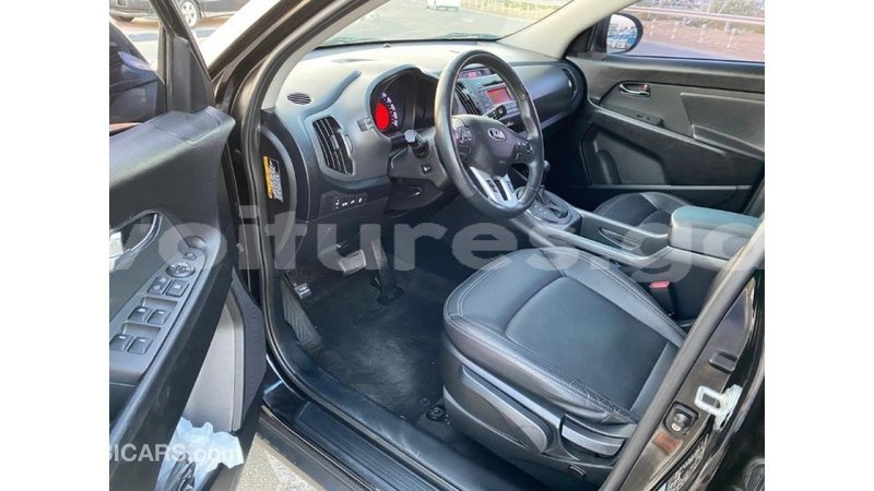 Big with watermark kia sportage estuaire import dubai 5173