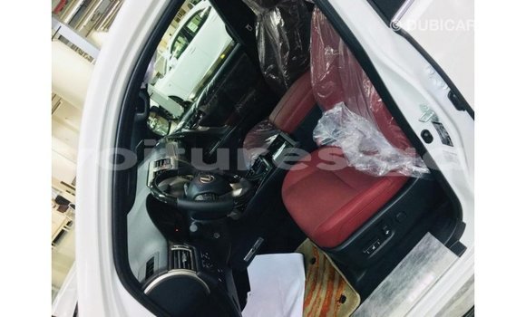 Acheter Import Voiture Lexus GS Blanc à Import - Dubai, Estuaire Acheter Import Voiture Lexus GS Blanc à Import - Dubai, Estuaire