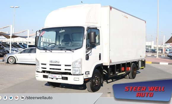 Acheter Import Utilitaire Isuzu FTR 850 Blanc à Import - Dubai, Estuaire