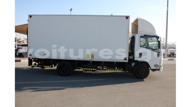 Big with watermark isuzu ftr 850 estuaire import dubai 5177