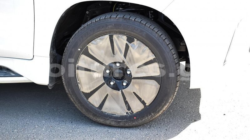 Big with watermark lexus lx estuaire import dubai 5178