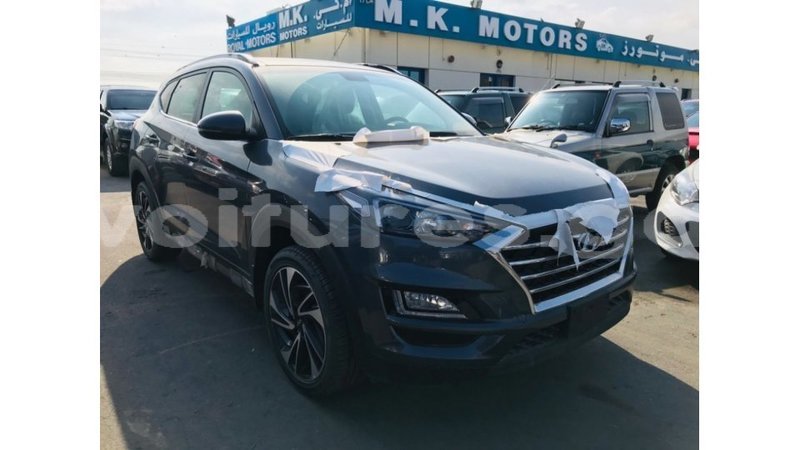 Big with watermark hyundai tucson estuaire import dubai 5182