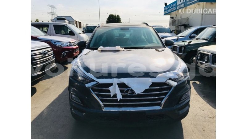 Big with watermark hyundai tucson estuaire import dubai 5182