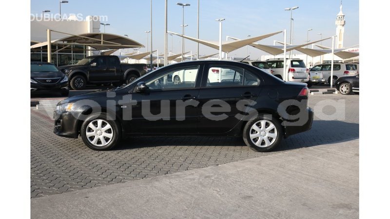 Big with watermark mitsubishi lancer estuaire import dubai 5186