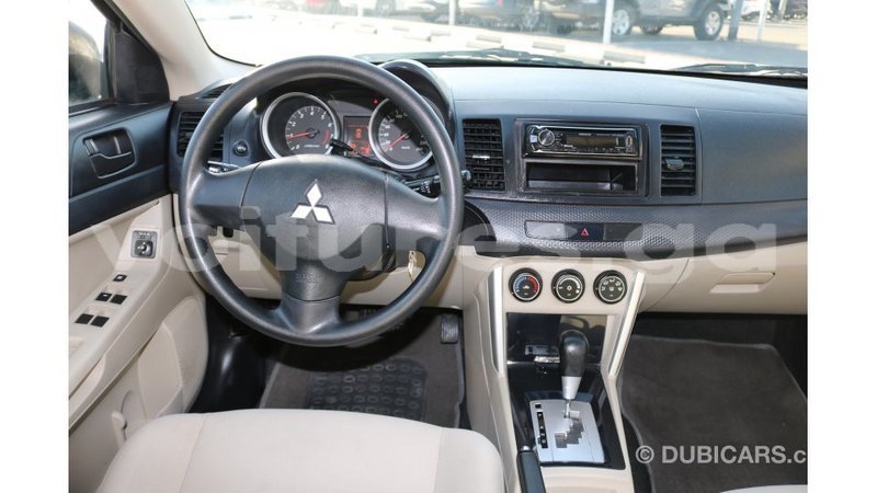 Big with watermark mitsubishi lancer estuaire import dubai 5186