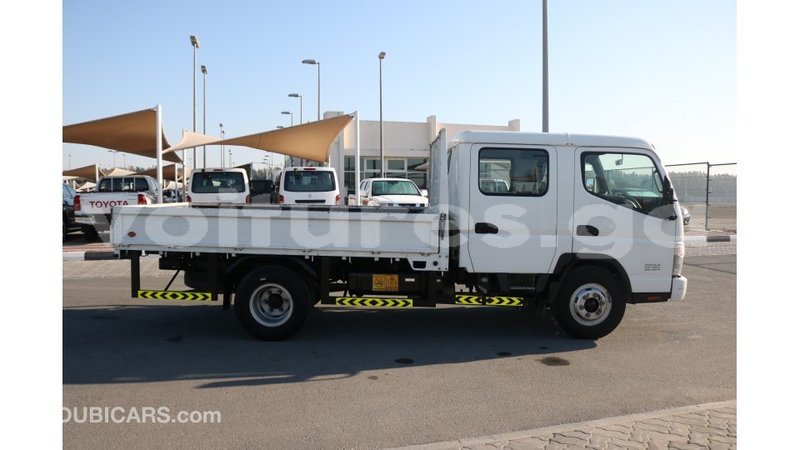 Big with watermark mitsubishi l400 estuaire import dubai 5187